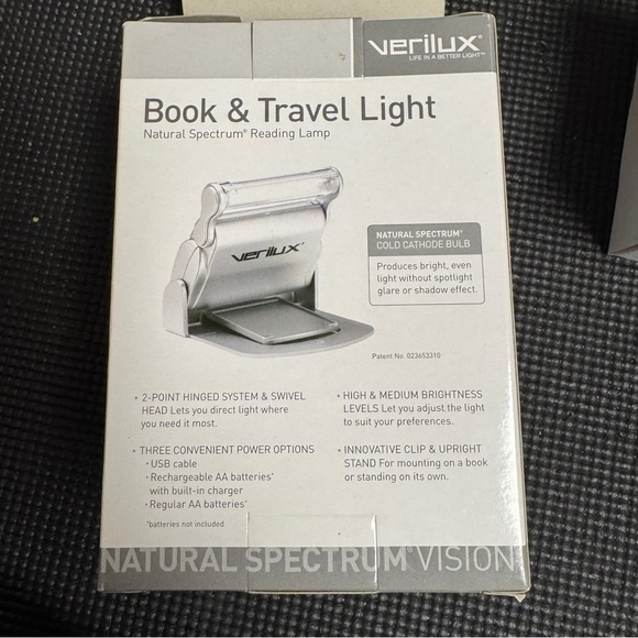 Verilux Full Spectrum Book and Travel Light 2 Level Brightness Protective Case - Picture 11 of 11